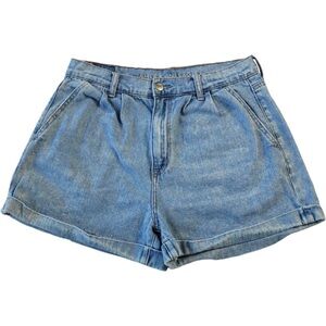 American Eagle Women's light blue mom shorts size 6